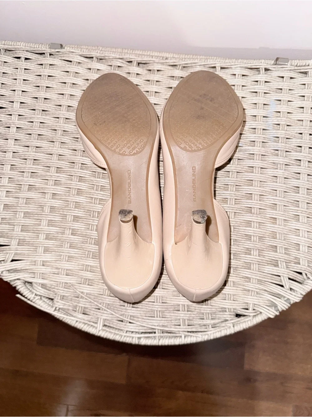 Bandolino Blush Nude Round-Toe Pump size 8.5